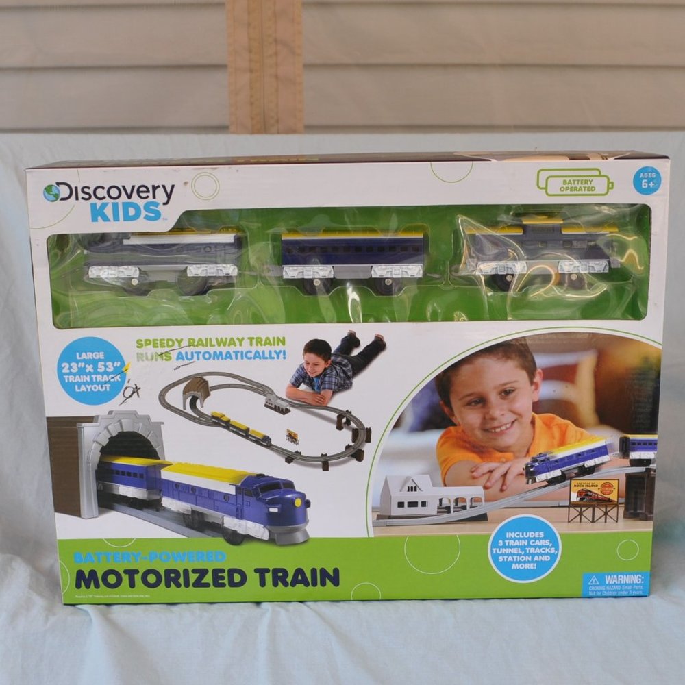 2013 discovery kids train set NIB 37 pieces (w693)